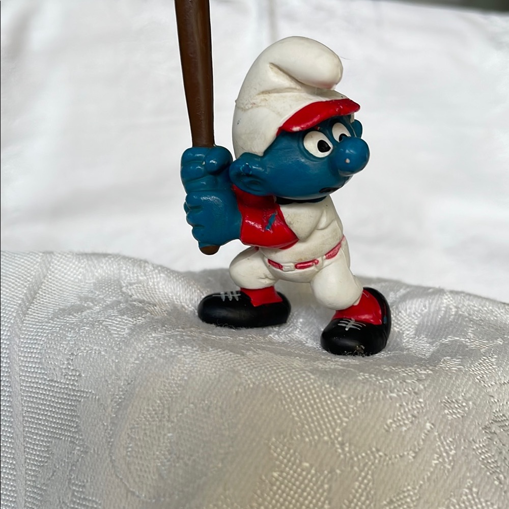 Vintage Smurf Baseball Figurine